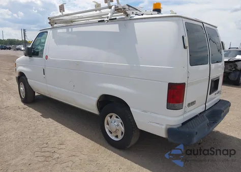 2010 Ford E-250 Commercial/Recreational z USA, uszkodzony, nr VIN 1FTNE2ELXADA74591